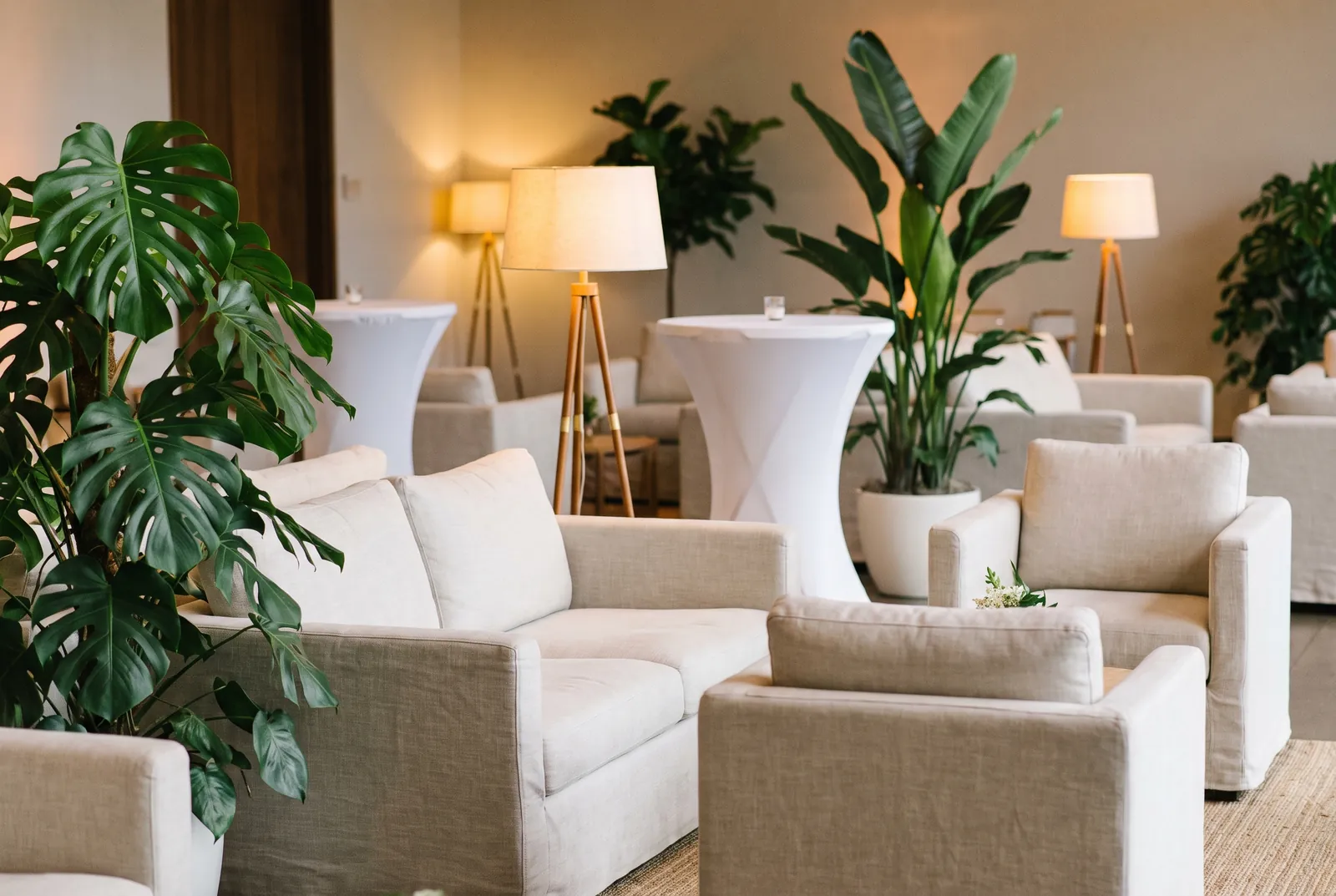 Lounge-Möbel für eine Veranstaltung