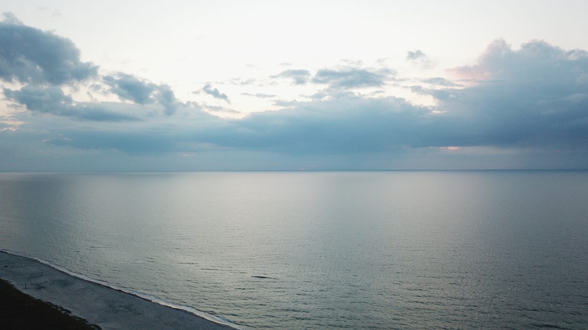 Strandhochzeit aus der Luft