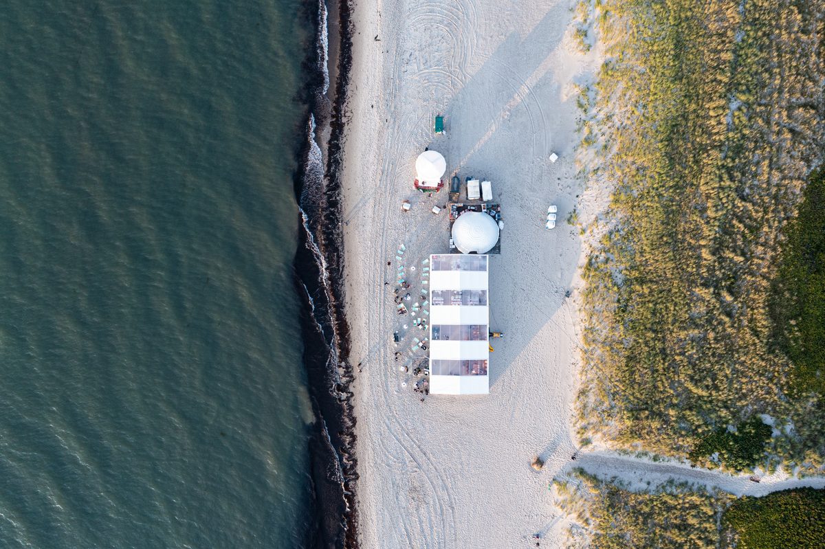 Luftaufnahme Strandtrauung