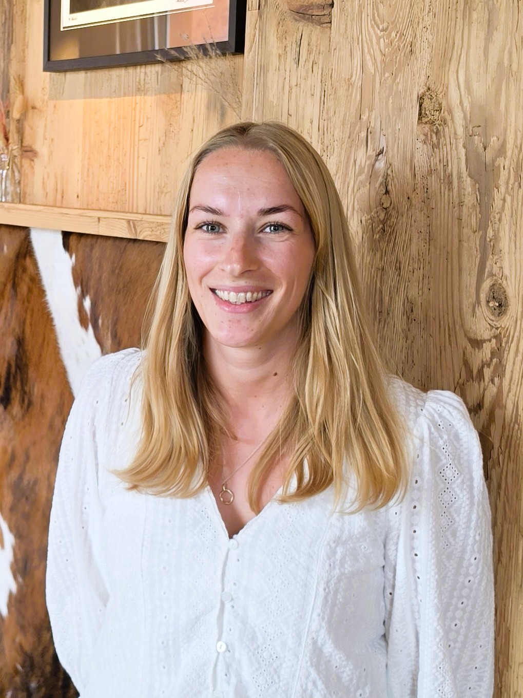 Laura, Hochzeitsplanung und Gästebetreuung